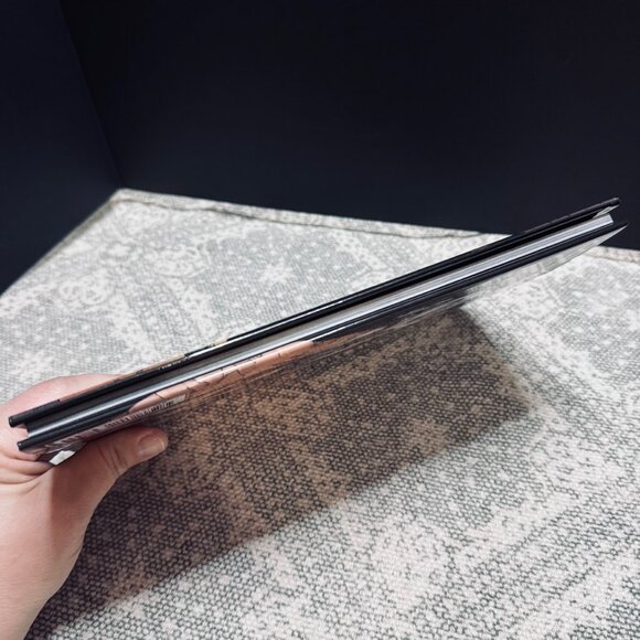 The Amazing Spider-Man- Flying Blind, Graphic Novel - Picture 3 of 5